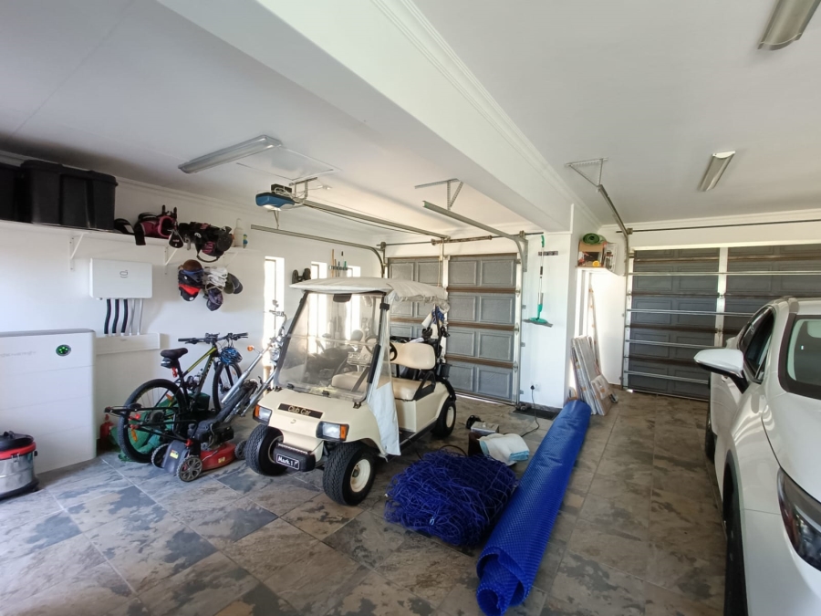 3 Bedroom Property for Sale in Oubaai Western Cape